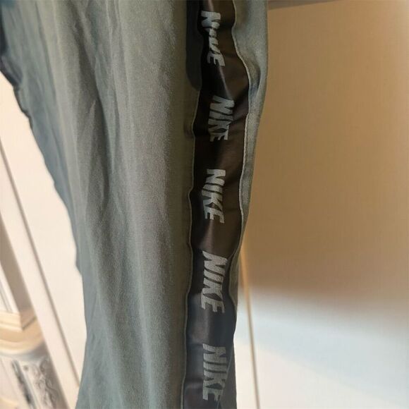 Nike Men's Graphic Print Tee Gray Size L Classic Logo - Picture 4 of 7